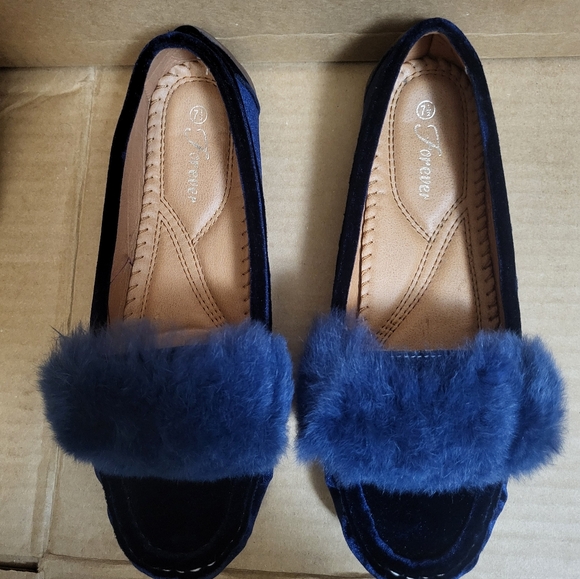 Forever Faux Suede/Faux Fur Blue Slip-On Loafer Women Size 7.5 - Picture 6 of 12